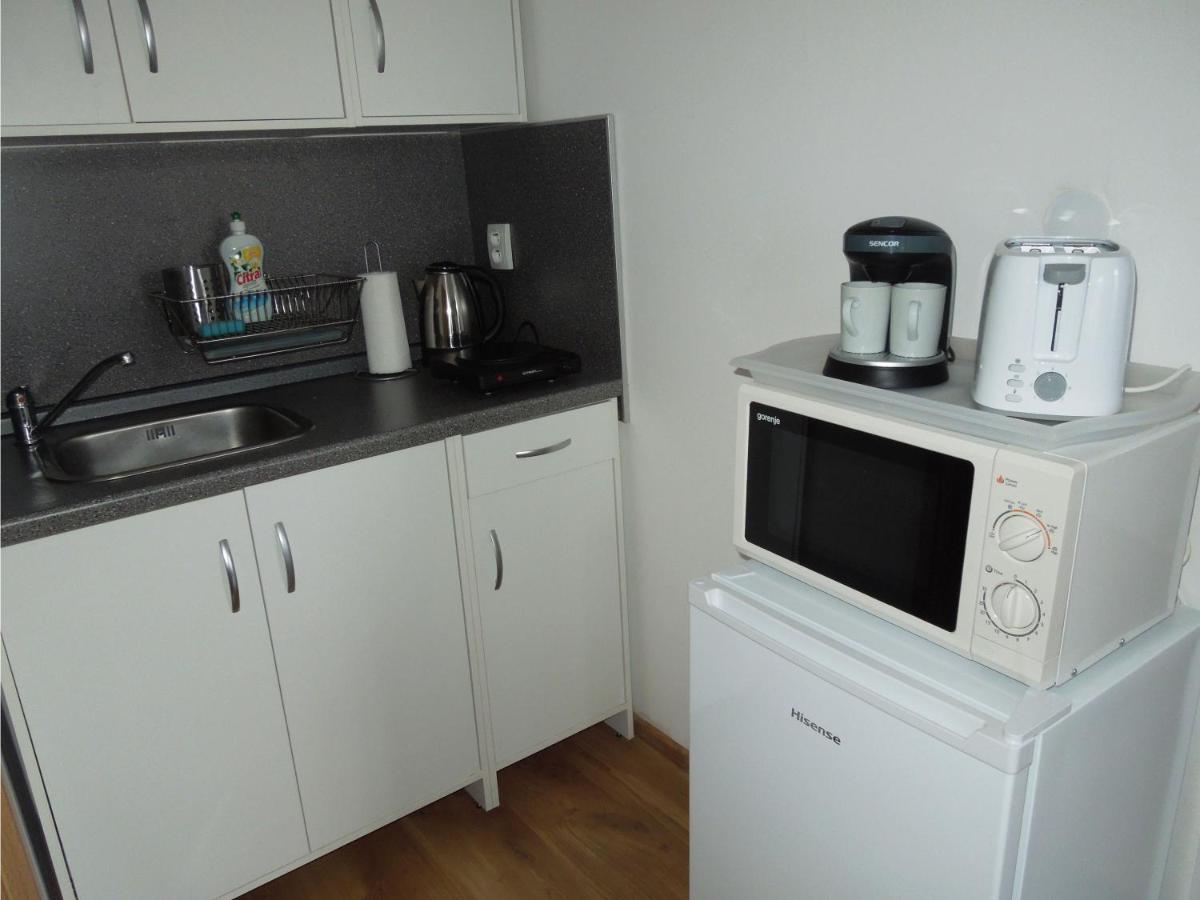 Jonas Apartments - Great Location Near Bratislava City Center ภายนอก รูปภาพ