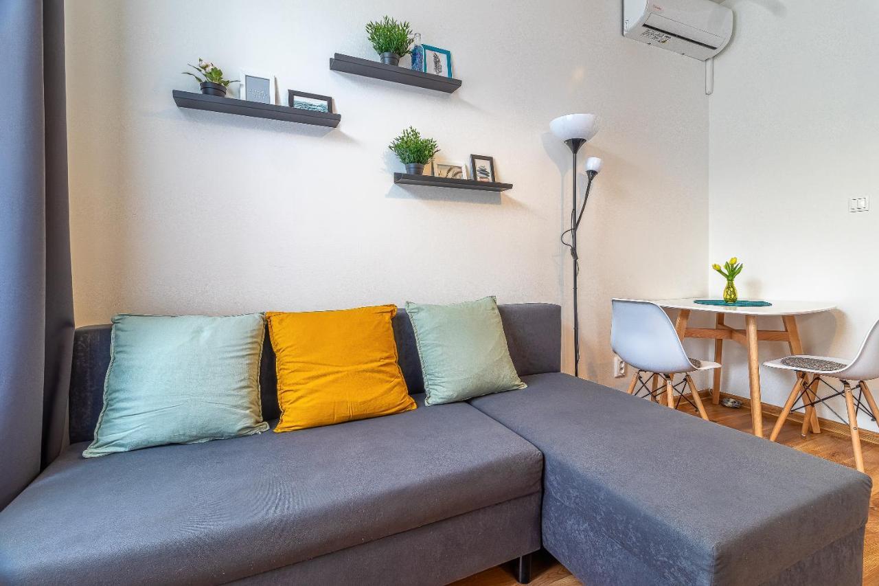 Jonas Apartments - Great Location Near Bratislava City Center ภายนอก รูปภาพ
