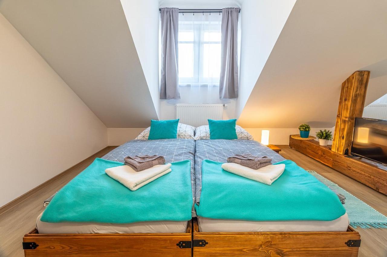 Jonas Apartments - Great Location Near Bratislava City Center ภายนอก รูปภาพ